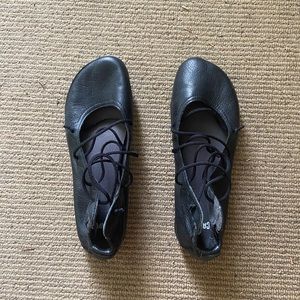 Black leather Camper shoes, size 7 (37)